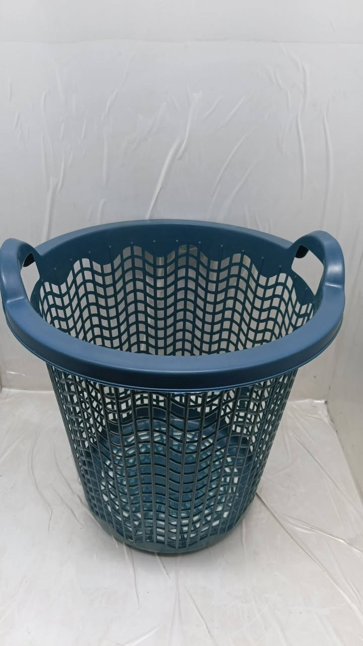 يسعدنا في مجمع أبو زمن الجنابي للمواد المنزلية أن نعلن عن وصول تشكيلة واسعة من الأغراض المنزلية ذات الجودة العالية والأسعار التنافسية. 
أهلاً وسهلاً بكم، 
نتمنى أن تجدوا ما يسركم خلال زيارتنا. 
يمكنكم زيارتنا في بابل قضاء القاسم شارع الكفل.
 للاستفسار، يرجى الاتصال على الأرقام:
 *********** (واتساب)،
 *********** (واتساب)
. ابو زمن الجنابي للمواد المنزلية
