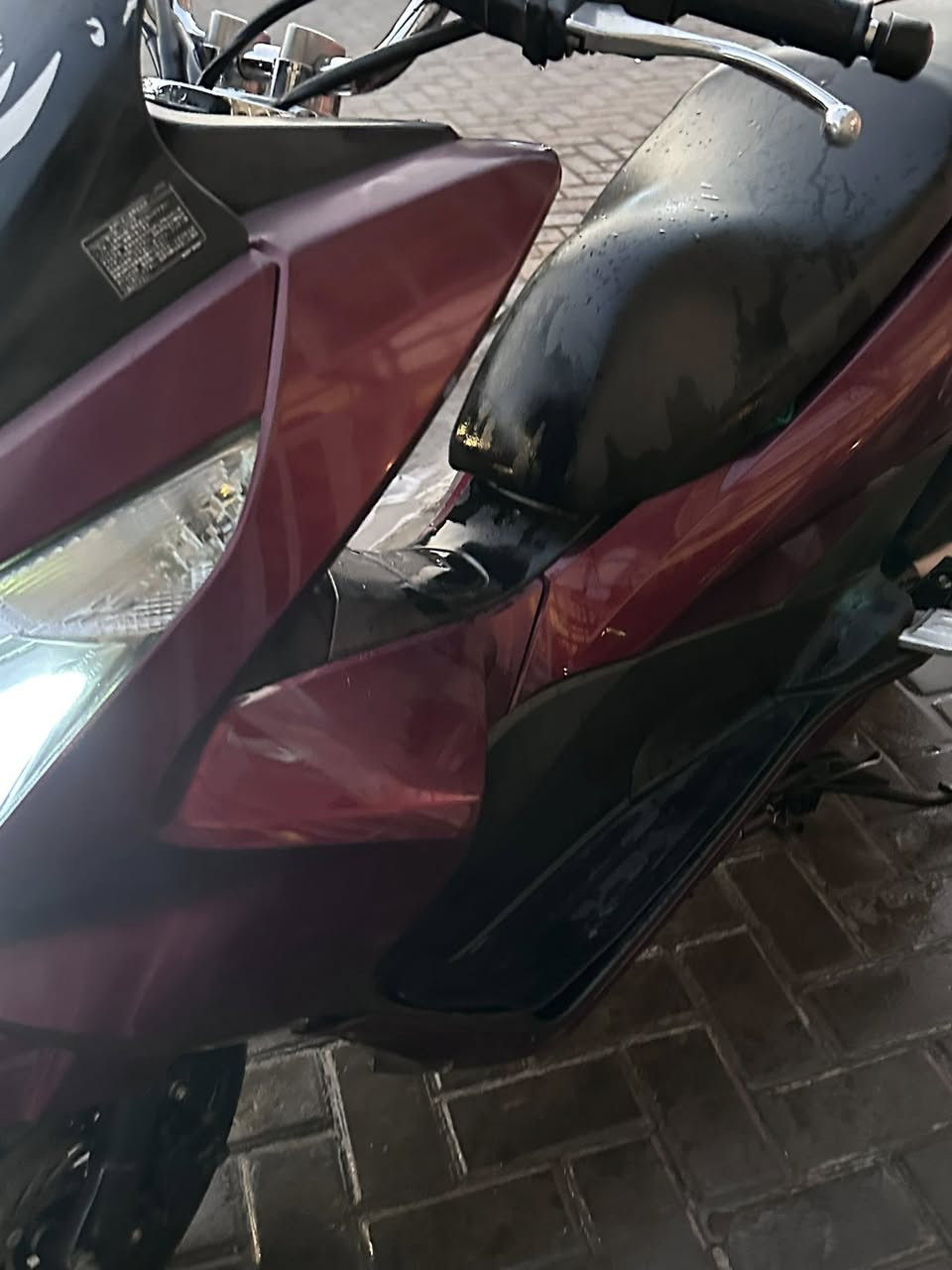 السلام عليكم بي سي اكس جيل ثاني ياباني كفالة عامة ماشية 19كيلو دراجة نضيفة مكينة ناعمة دراجة مزاد ياباني وصور مزادها عدي مكان بغداد مدينة الصدر رقم***********
