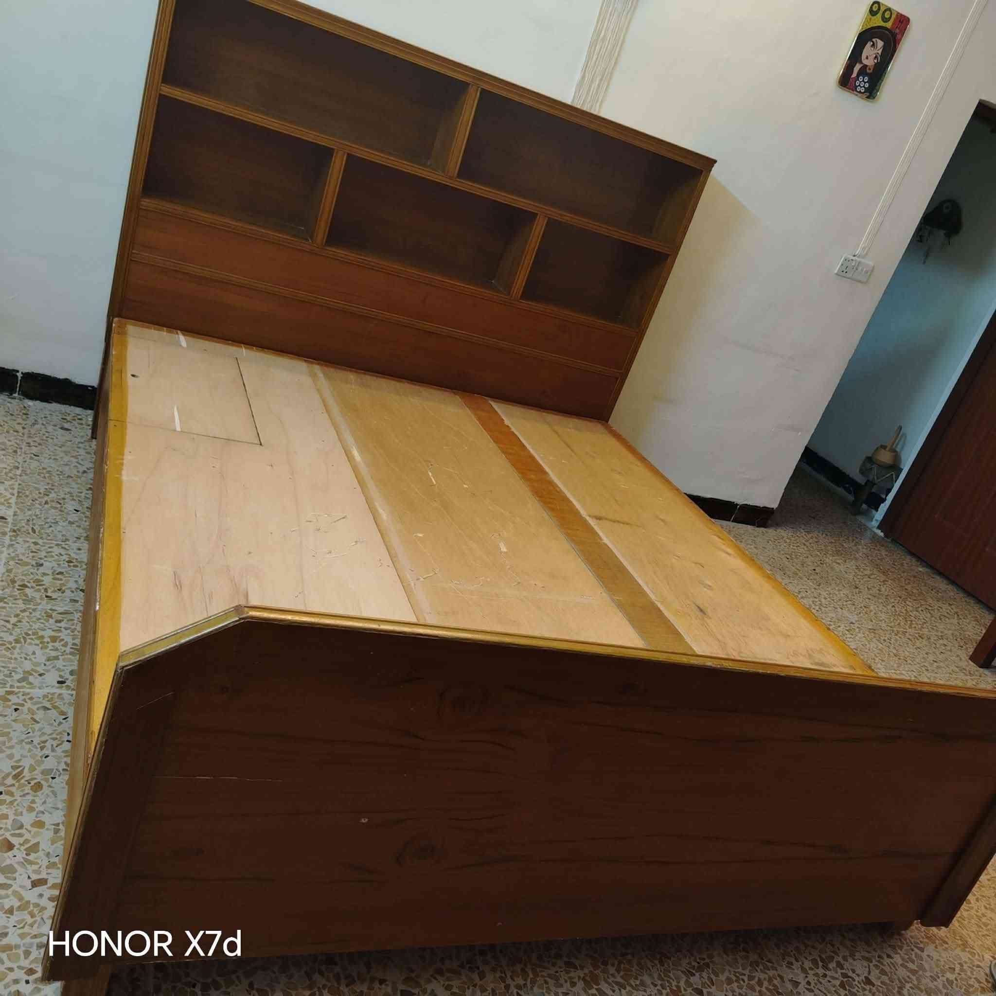 السلام عليكم
جربايه نفرين صاج توصا
وبيهه المناميه قاصه سويت الهه
والمناميه قطعه وحده ويه المصطبات مناومنا
تكمه ثكيله نظيف اي كسر مابيهه سويتهه ٢٧٥
للشراي ٢٠٠ مستعجله علئ بيعتهه مكان محموديه


**إذا كنت صاحب هذا الإعلان وتريد حذفه لأي سبب، رجاءا أرسل رسالة إلى الدعم الفني**