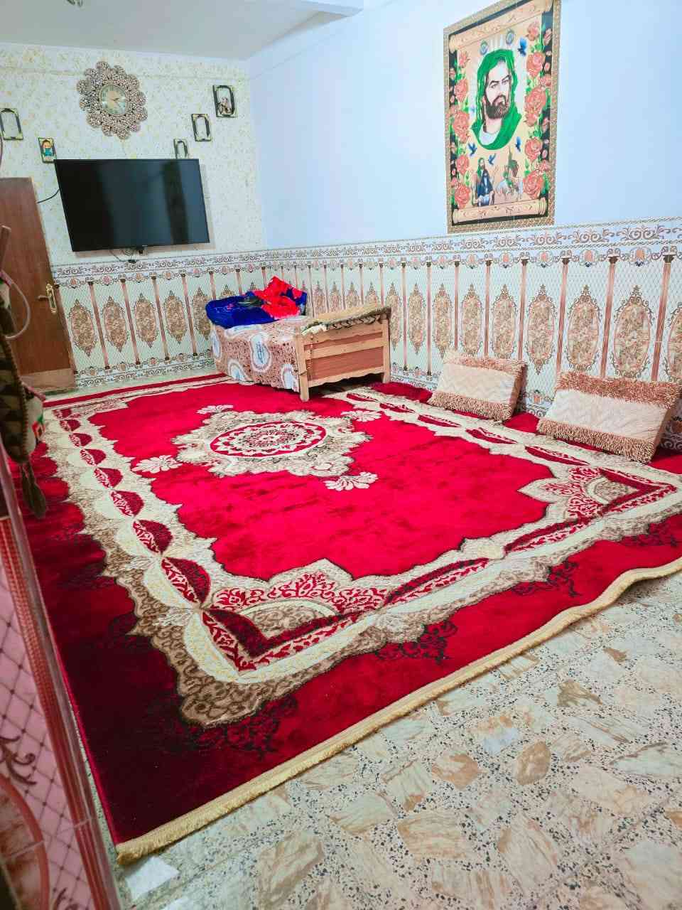 دار للبيع مساحه ١٠٠متر قاط ونص العنوان بغداد الحسينيه الراشديه خدمات مسقط قرب مدرسه ابومهدي المهندس شارع 20 السعر 48 وبيه مجال رقم *********** واتساب
