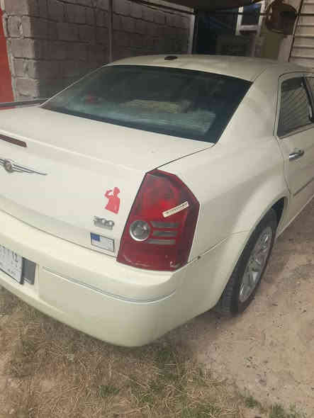 ***********
السلام عليكم
رقم نينوى 
اوباما عشرة
للبيع
صبغ جاملغ وبونيد
مكينة ٣٥٠٠
السيارة جاهزة
مكان السيارة شركاط
مكلف بلنشرر 
السعر ١٢٠
