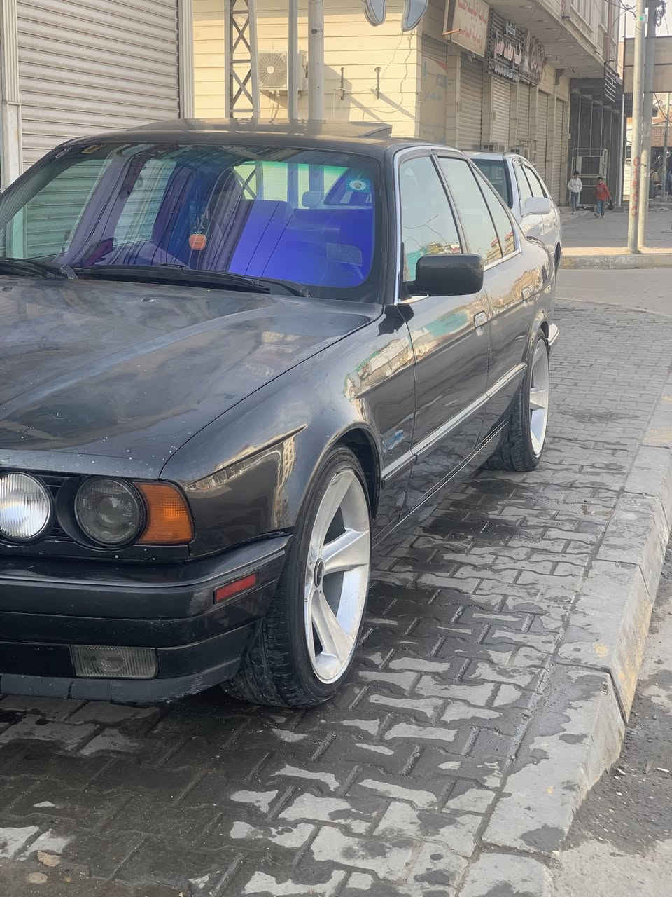 سلام عليكم من رخصت الكابتن المحترم محمد صاحب 

BMW E34 530i V8 
كهربائيات كلها شغاله 
تبريد ثلج 🥶+ تدفئه 
سلايت 3 طكات 
جام اربعه كهربائي 
غرفتها جلد 90‎%‎
جامه الاماميه ابلورايز 
لايت زينون العالي 
لمعلومه هسه عليها ويل خليه اصلي نضيف مو هامان

رقمها كركوك ثاني يوم مداور راعيها جاري كبل عقد مروري 
)حادثها جاملغ خلفي مفتوح وراجع نفسه مابيه اي كصه او شي اوتكفللك شرعياتها 

مكاني كربلاء السعر 60 وبيها مجال بسيط 
الاستفسار 
*********** 
بيع او مراوس
