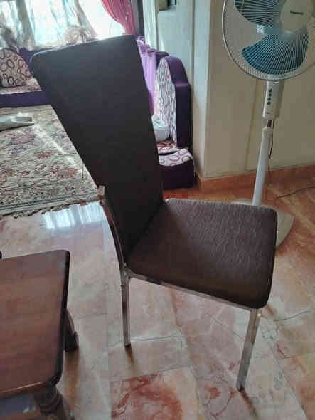 غراض بيت للبيع ستعمال شهر مكانه مدينه الصدر 
***********
