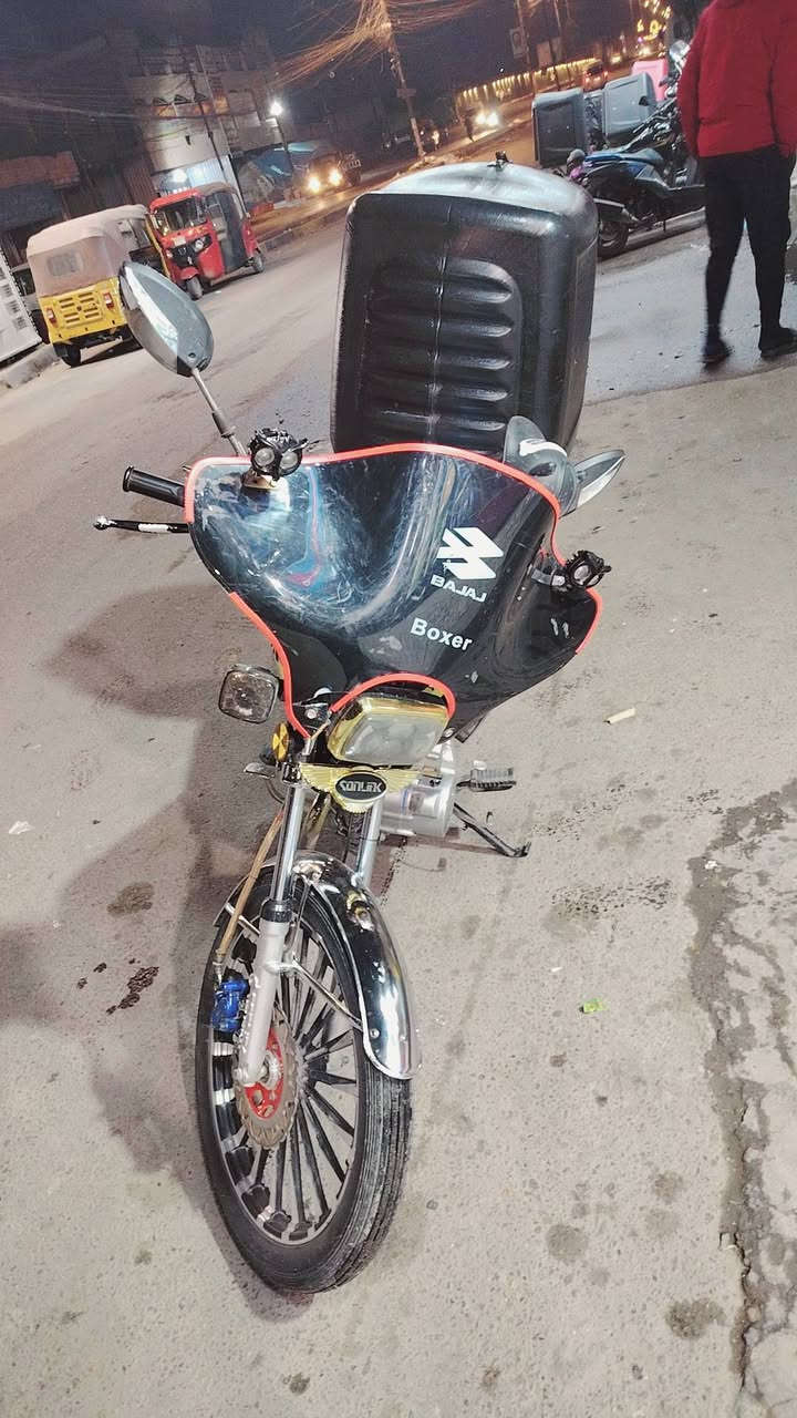 دراجه سونك 2024 نهايته بشهر 12
محرك 200 ما مفتوح كفاله  دراجه كلشي ما بيه فقط قلوب امامي بس حاط لدات والخلفي مكسور فقططط

ماشيه 3000الاف ما متعوبه 

السعر 750  لمو شراي لا يطب
*********** 

مكان بغداد. مدينه الصدر
