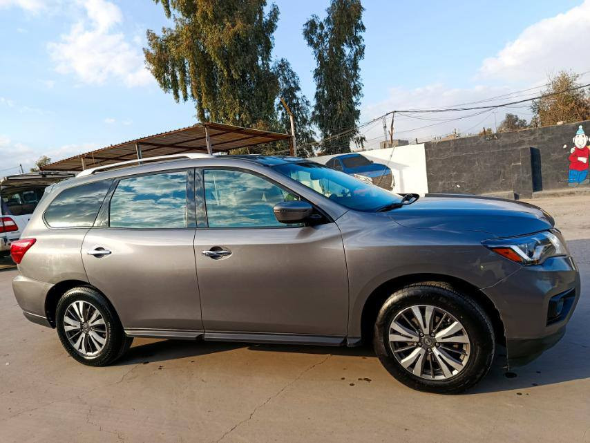 سلام عليكم 
باثفاندر 2017
كير ومحرك مامفتوح 
مواصفات SV 
ماشيه 99 الف كم 
باتري وتايرات جدد
بيه 4 قطع صبغ 
سيارة كاملة مابية نقص 
موجوده بالسليمانية ليمانية8

سعر 140$ 
ص


**إذا كنت صاحب هذا الإعلان وتريد حذفه لأي سبب، رجاءا أرسل رسالة إلى الدعم الفني**