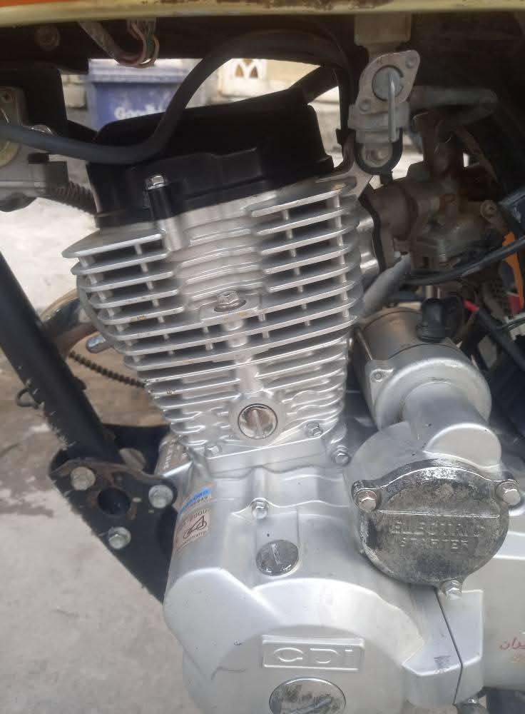 سلام عليكم سنه طيبه عليكم ايراني ٥كير اي نقص مابيه لا تبخير ولا نضوح موديل23 تجي تفحص قبل لا تشتري مكينه بلادي اوراق بيه مكاني البياع سعر525 رقمي ***********واتساب 
***********تصال
