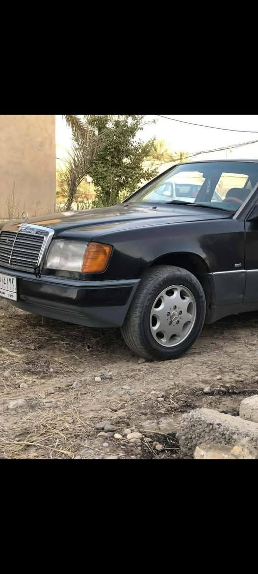 السلام عليكم للبيع مرسيدس دب 91 محركvvt
***********
السعر 50 وبيها مجال
