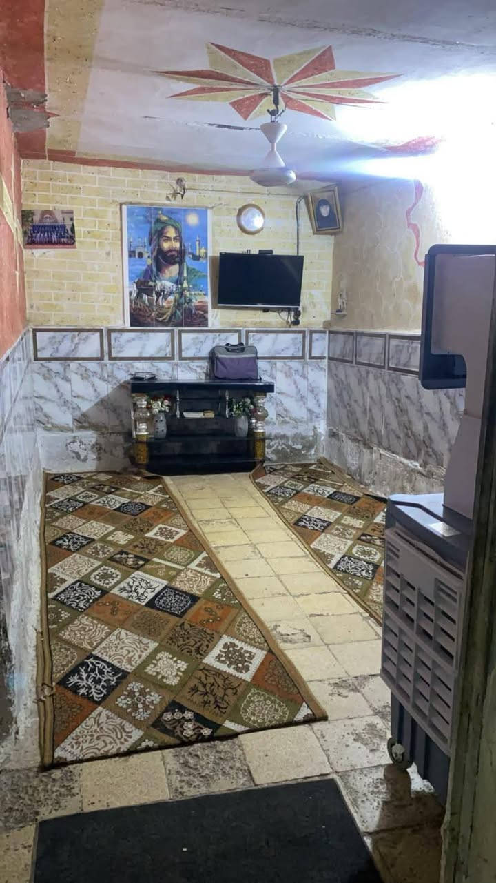 مشتمل للبيع كوت حي الجهاد شارع بيت صبر طابو صرف للاستفسار الاتصال على الرقم ***********
