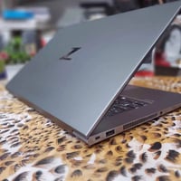 شاشة 4K • رام 32GB • كرت Quadro