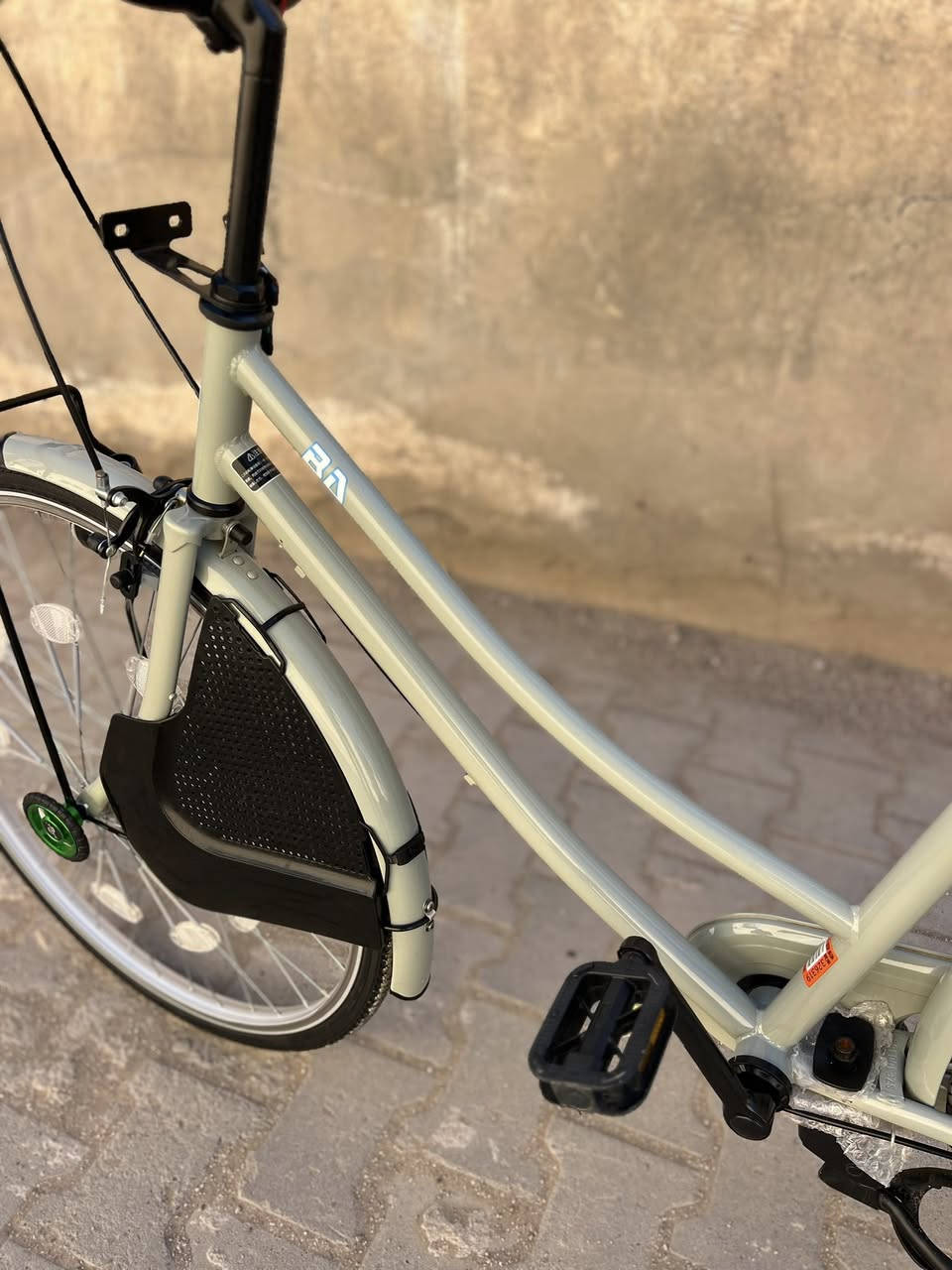 سلام عليكم بايسكل شركه بيدي موديل 2022 ياباني بايسكل كفاله نكده وحده مابي  غراض مو ياه مكاني كربلاء طوريج هاذه رقمي ***********
