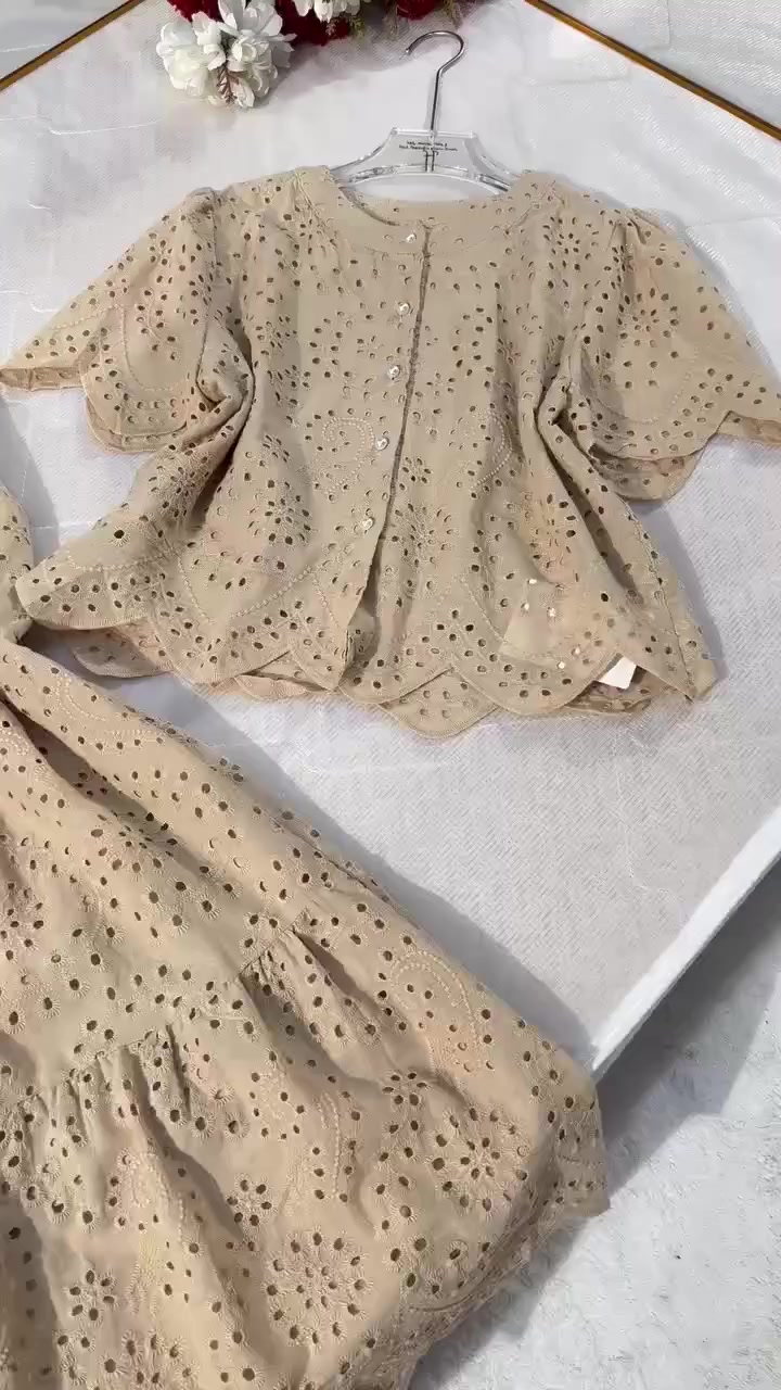 السلام عليكم الأستفسار عن الأسعار واللوان  على الخاص


**إذا كنت صاحب هذا الإعلان وتريد حذفه لأي سبب، رجاءا أرسل رسالة إلى الدعم الفني**