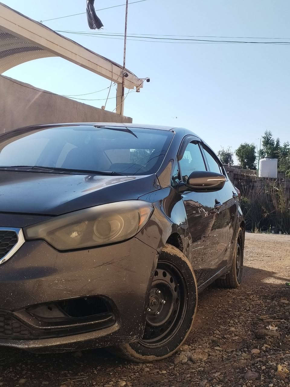 فورتي موديل 15 بغداد بسمي رقم جديد كير محرك مكفول تخم تاير جديد تبريد تدفائا صدر خلفي وامامي نضيف منضومة غاز 60 لتر. بعدها بالضمان حادثها قطعتين صبغ فقط بدون داخل جاملغ وباب سايق فقط السعر 110 وبيه مجال قليل مكاني بغداد قرب بسمايه رقمي ***********
