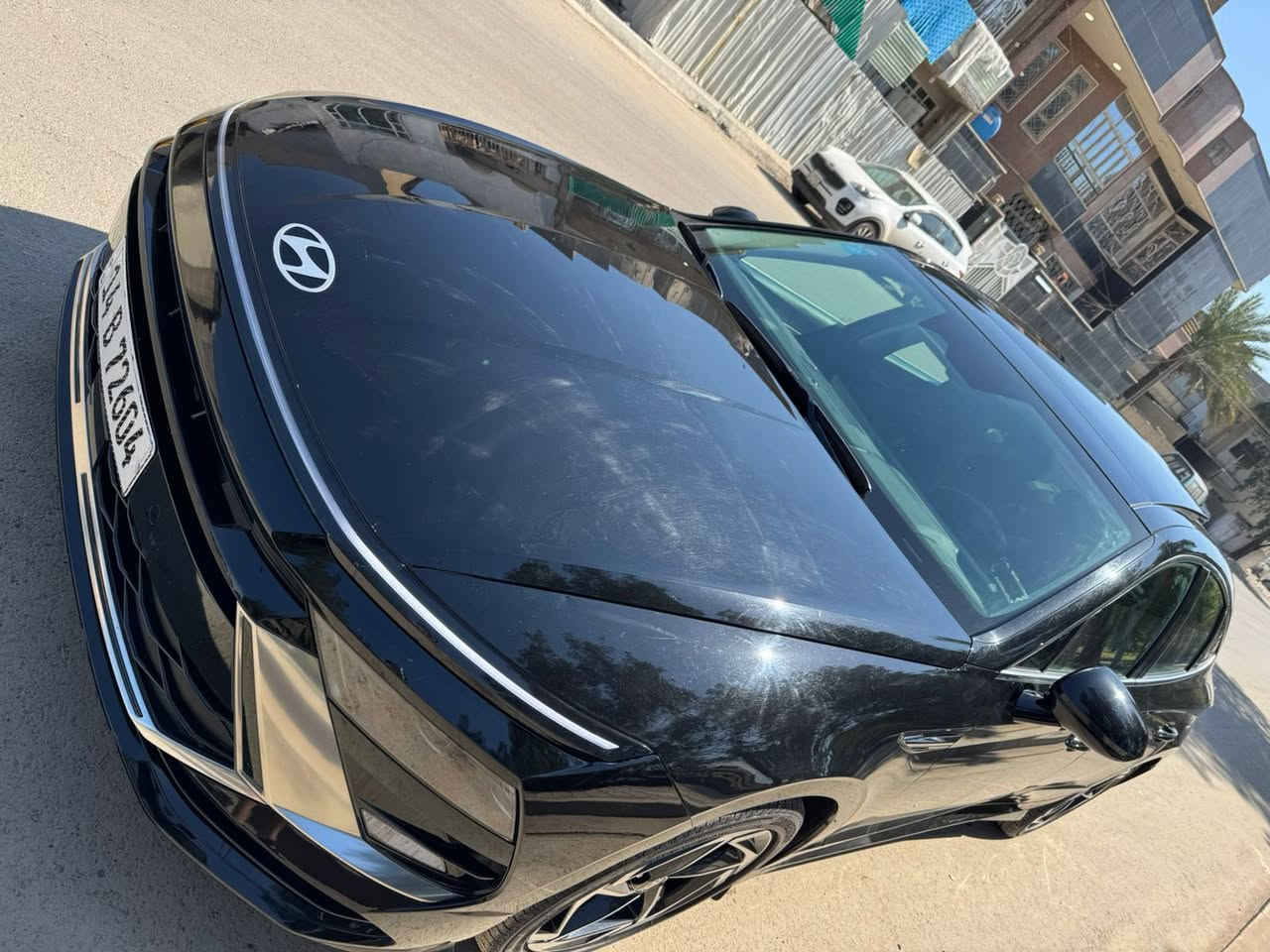 السلام عليكم سوناتا 2024 فول موصفات خنك موصفات بنورما جلد تدفه تبريد شاشه متصله كير 8نمر 5وضعيات قياده فول للاخير مرقمه بصره معوقين  حادثه صندوك وبارد بل جاملغ الامامي وباب ربعه صبغ صور الحادث بل منشور مكانه بغداد الامين الثانيه سعره 170وبيه مجال بسيط ***********
