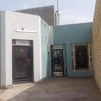 بيت لبيع  بناء جديد. نضيف كلش   عدد الغرف 2 ومطبخ. وصاله ومنور  وبراني...
