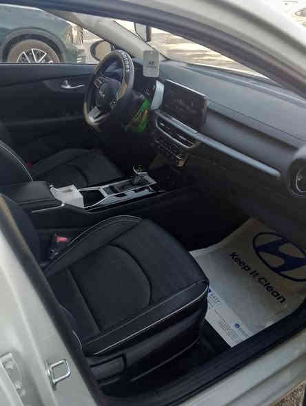 كيا k3 وارد صيني ماشيه 2000
بعده بدهن شركة زيرو موديل 2024
فول رقم سياره حلوو سعره 22 مليون
للتواصل *********** بغداد
