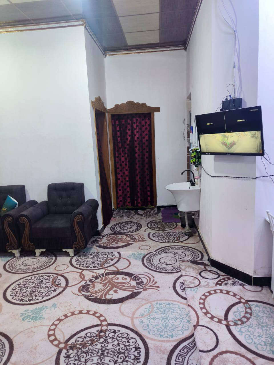 ﷼ سلام عليكم ورحمة الله وبركاته 👋
***********
# دار سكن للبيع 🏩 المساحه 200م
# نوع العقار طابو زراعي سند 25 وكاله ومكاتبه ونسخه من طابو 💯
# سنة البناء 2023 بيت حلو مرتب
# الموقع بصره ابولخصيب منطقت ابوكوصره على شارع 10 متر كافت لخدمات متوفره يبعد عن شارع تبليط مسافه 100 متر
# يتكون غرف عدد 2 وستقبال وصاله وحمامات خارجيه وداخليه
# سعر 85 وبي مجال للشراي سعر كلش مناسب
# الاستفسار ***********
