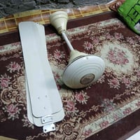 بنك ياباني • شاحن محمول