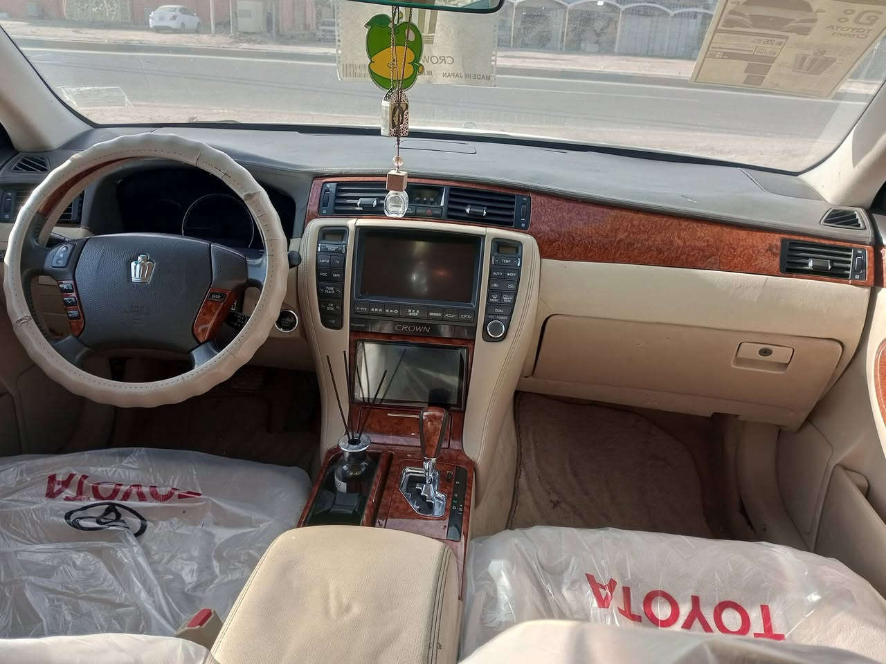 شاهين جاهزة من كلشي مكانه ديوانيه شاميه سعره 90 قفل كرستال 2 شاشه 2 ريمون او مراوس كوري مشروع وطني تحويل مباشر كصتين ***********
