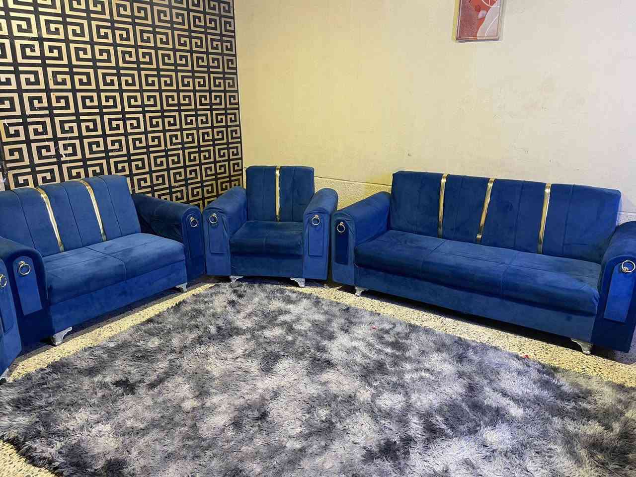 تخم 10 مقاعد بدون اي ضرر ب220
***********
