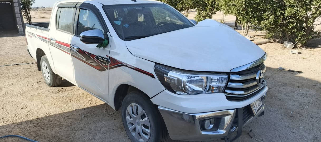 هيلوكس موديل 2023مكفوله سابقا سياره ماشيه 60الف هذا حادثه رقمه مثني باسمي السعر 195وبيه مجال المكان البصره الزبير طريق 17. الستفسار علي رقم ***********
