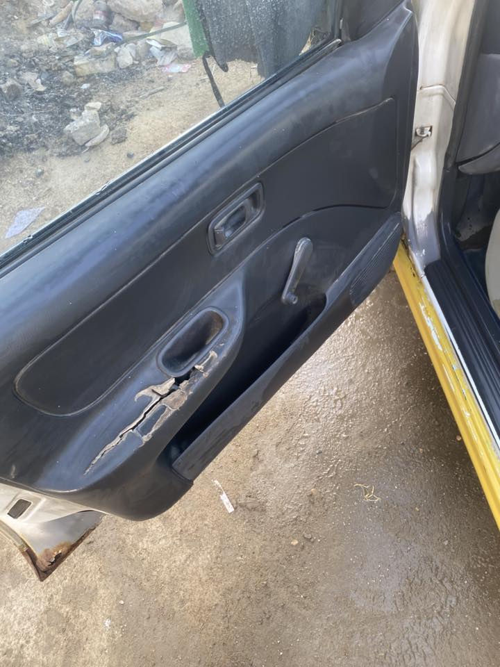 يونس الجزائري
السلام عليكم سياره نيسان صني موديل 95 بسمي رقم جديد سنويه ما صاقطه مكينه كير حداديه كهربائيات كله شغال  السعر 26وبيه مجال العنوان الكوفه البراكية  ملاحضه السياره  خصوصي ***********
