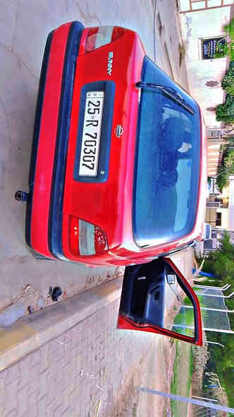 نيسان سني  1991 مكينه كير شرط  تحويل وكاله. شرط 
تايرين امي  جديد الخلفي نص عمر 
باتري جديد.   شاشه.   سنويه لحد 29
سعر37  
***********
