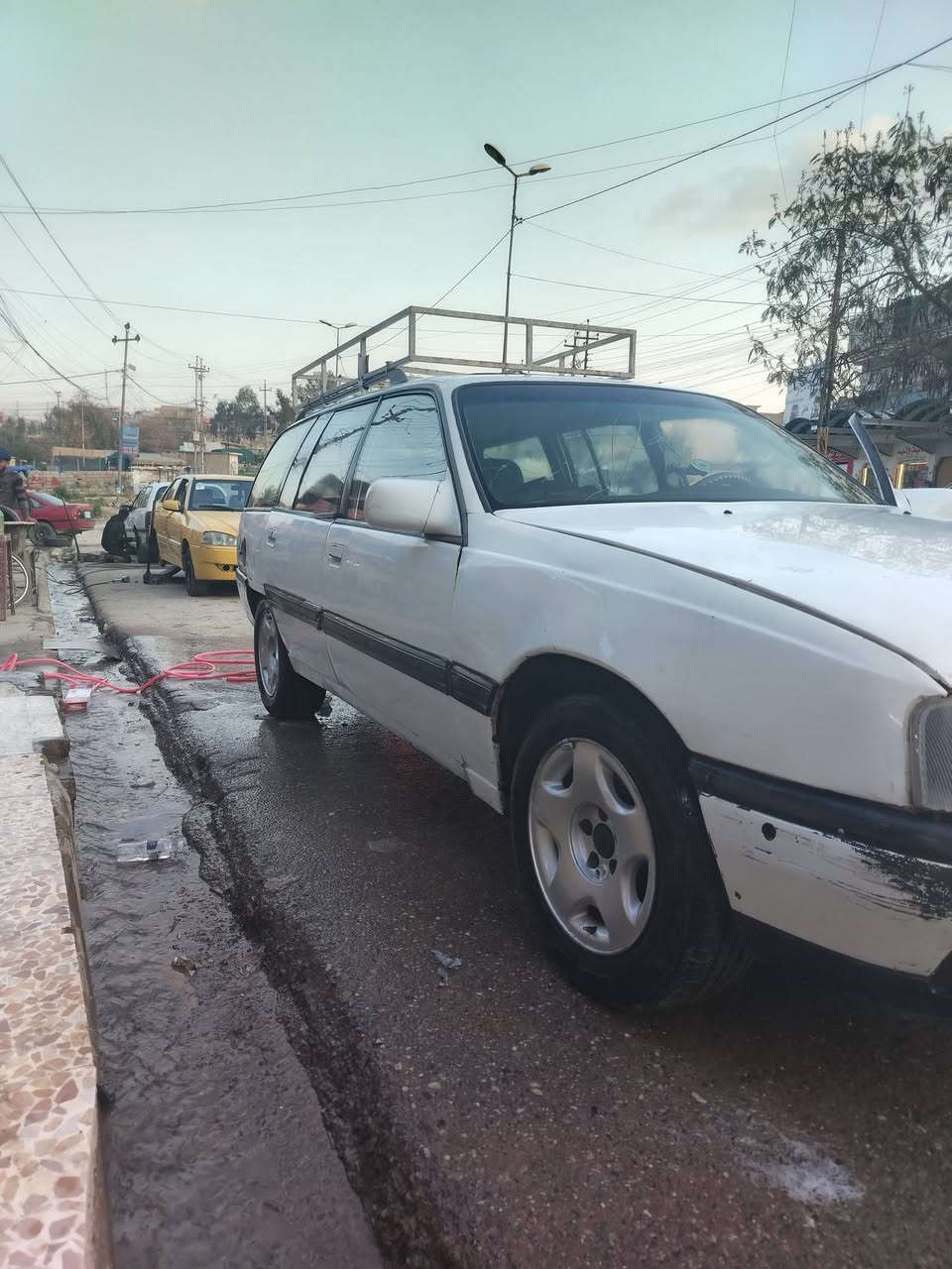 اوميكا
للبيع موديل 1989

سياره جاهزه من كلشي محرك كير شرط

محرك سيناتور تايرات جدد باتري جديد

سنويه لل 2028 شرعي موجود الباقي كدام عينك
سعر 18 اوبي مجال للطيبين

*********** بي واتساب
