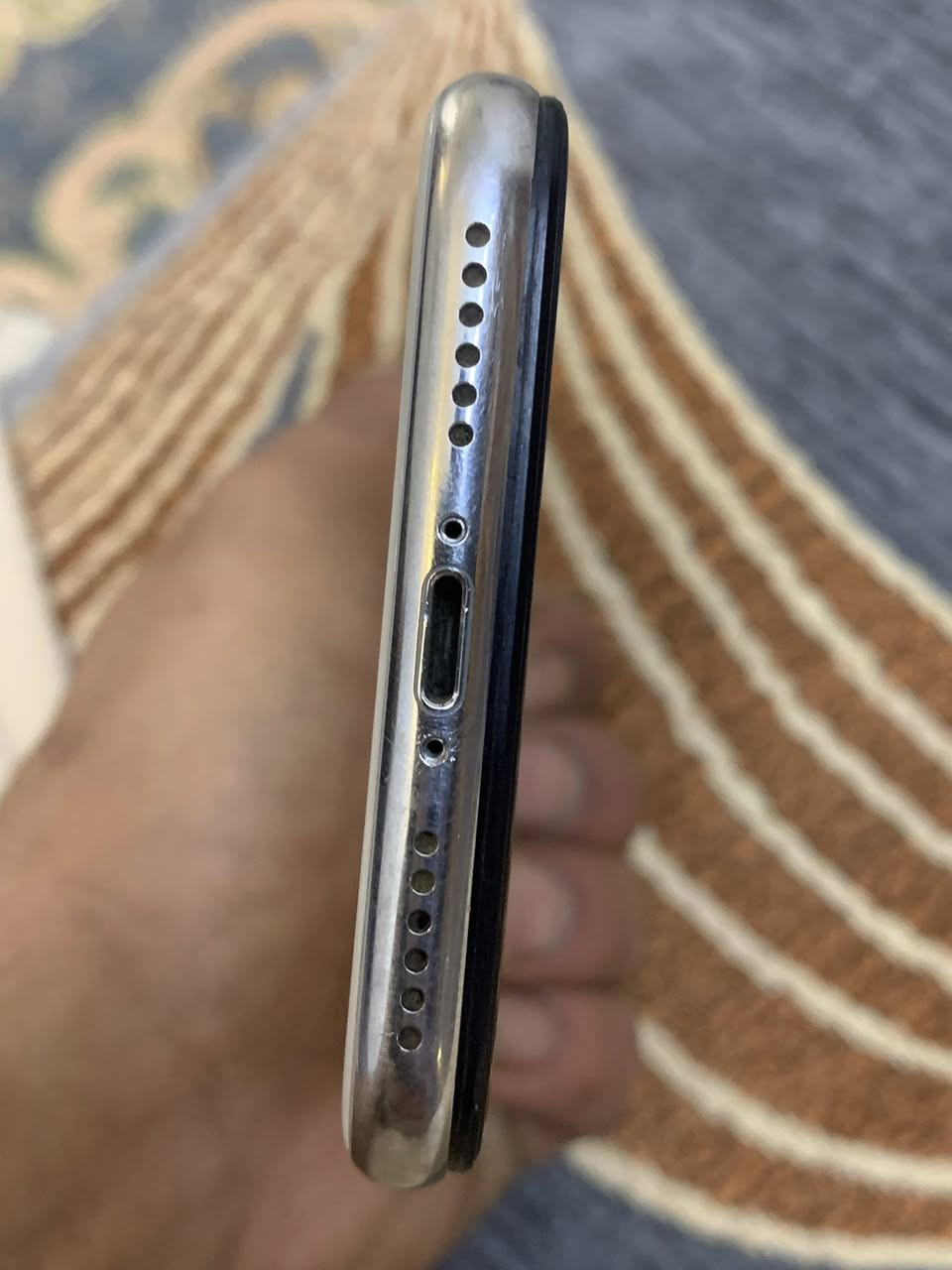 الله بلخير
حبايبي ايفون x 

للبيع قطه ما اعرف شبي وكع من يدي وطفه 

للبيع قطع السعر ٥٠ ألف 
مكاني بغداد الشعب
*********** واتساب
