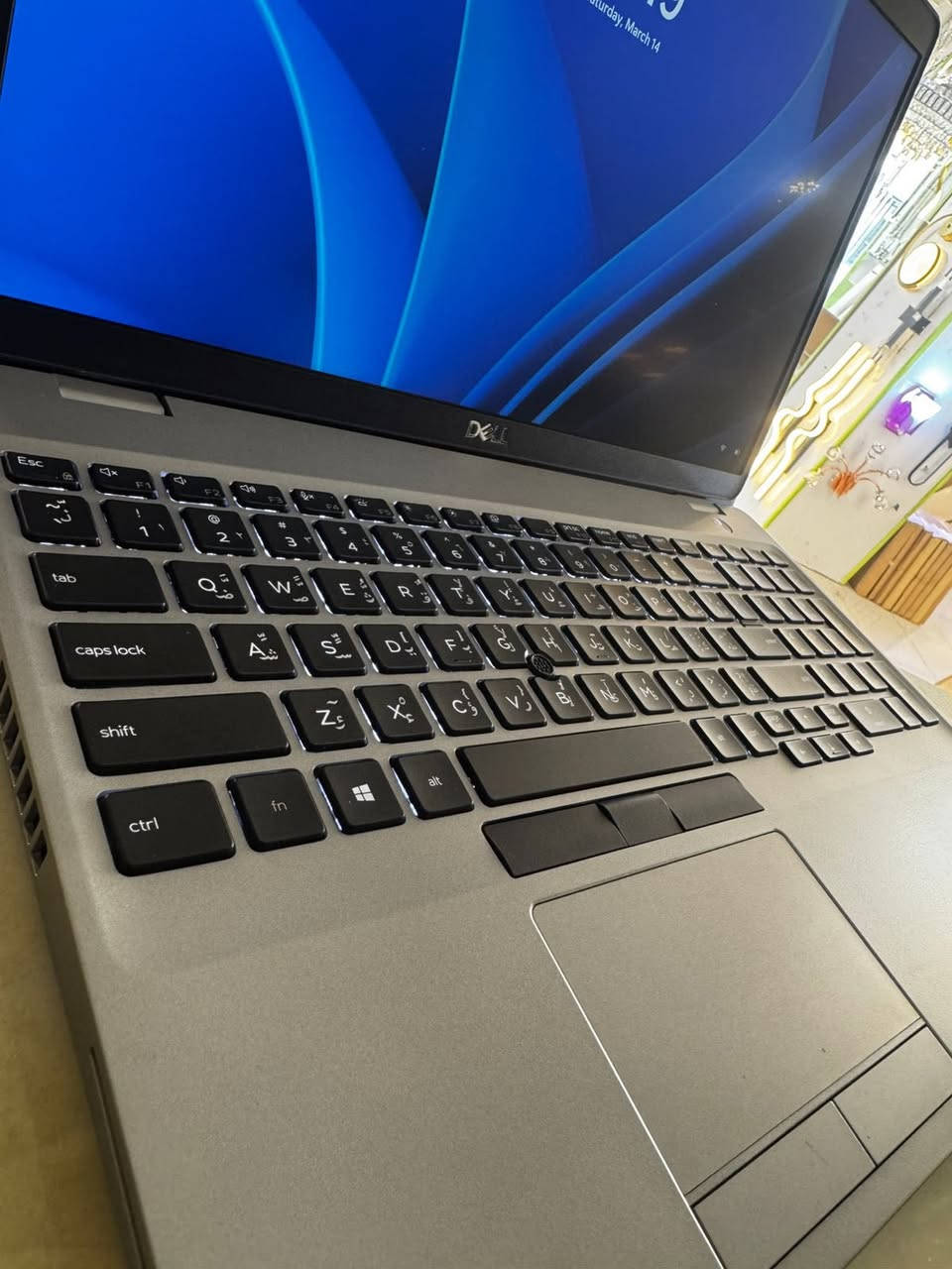 Dell latitude 5510
Core 5
Gen 10 
Ram 8-256 ssd
FHD=15,6”
1920*1080
نظافه عاليه مثل ما موضح بالصور
السعر =٣١٠ الف 
اسعار جمله لاصحاب المكاتب
***********
