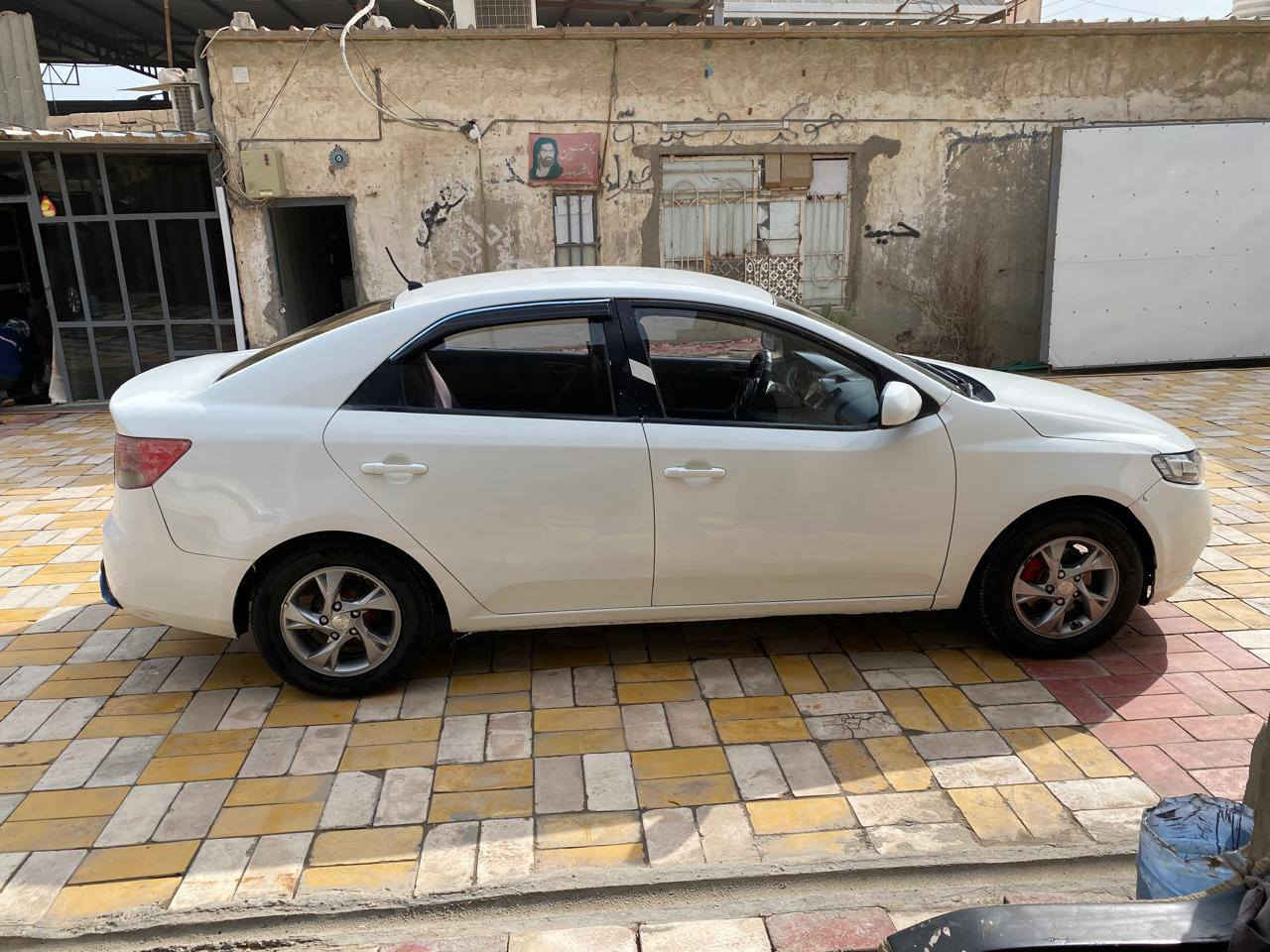 السلام عليكم
سيراتو 2012 وارد خليجي. طخه با جاملغ الكدام وطخه با جاملغ خلفي مكان نجف ابواصخير سعر 85 
رقم مثنئ دولي
رقم ***********
