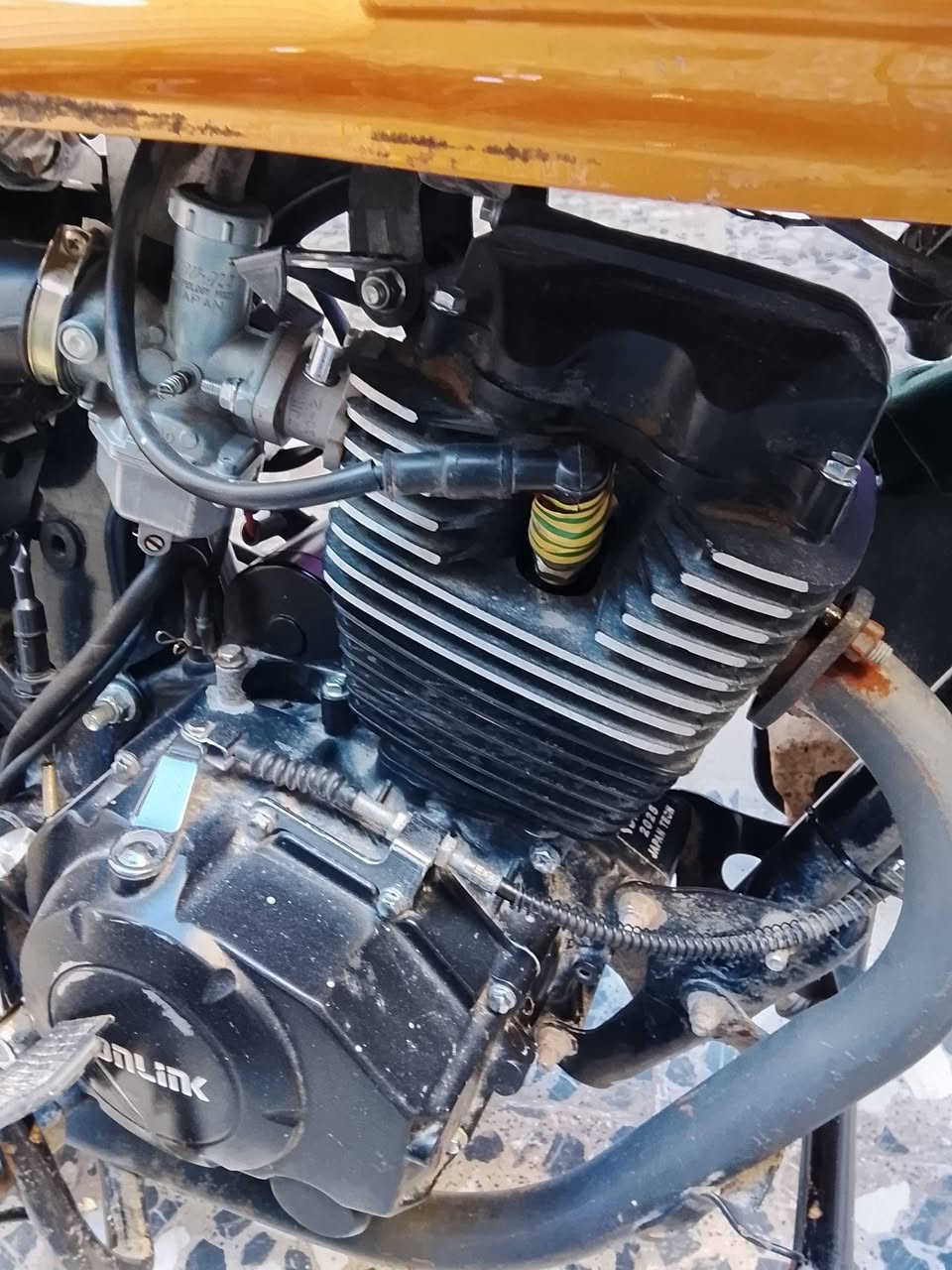 السلام عليكم دراجة سونك للبيع مديل 2025دراجة مكينة اسبانة ما محطوط عليهة مكاني بغداد نهاية الفورتات السعر 750وبيهة مجال ***********
***********
