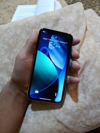 ايفون ١١ • ذاكرة ١٢٨ • بطارية ٨٨٪