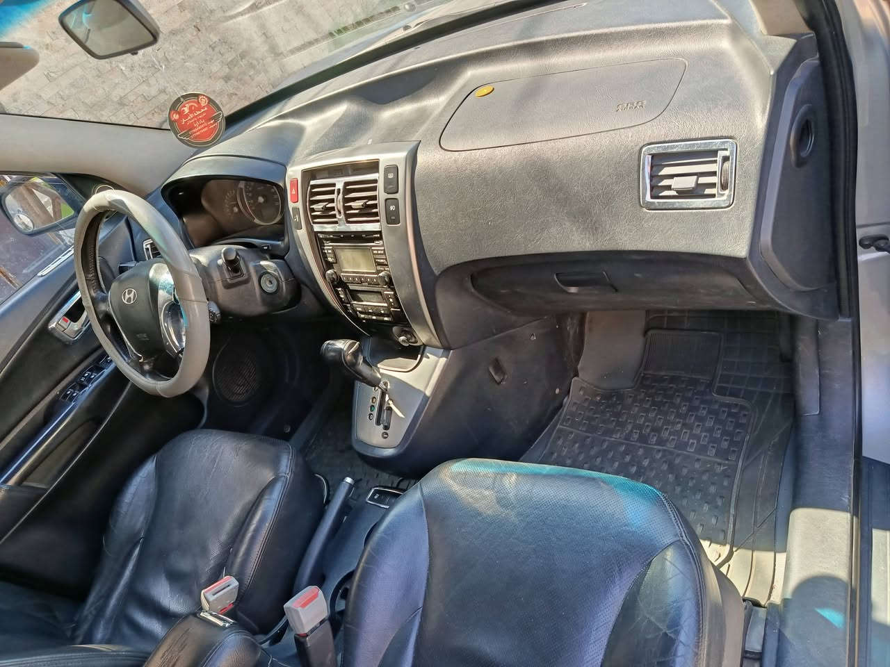 توسان 2009 كوري بيهة صبغ جاملوغ خلفي بدون دواخل سيارة جاهزة كير مكينه تبريد ميكانيك كهربائيات مابيهة كل نقص 
المكان بعقوبة التحرير السعر  112 بيهة مجال 
الاستفسار ***********
