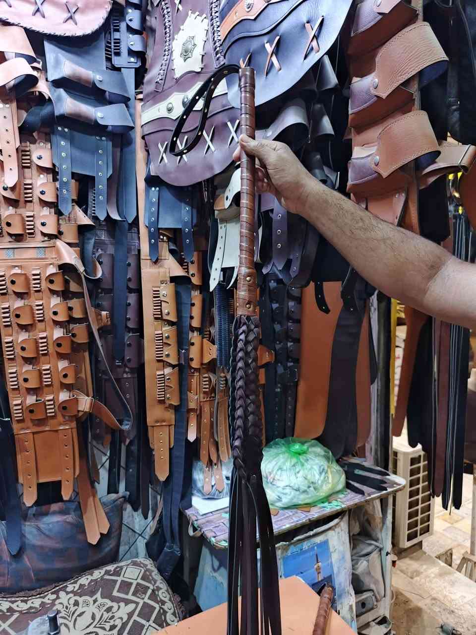 متوفر
درع مع الكسارات  تفصال شغل الديوانية ٣ الوان 
مذرعه مال معركه  حديد تفصال شغل درجى اولى 
سوط ضفيره لون جوزي 
سوط عادي لون جوزي 
جربه لزينه دبل الحجم القياس متر ونص 
ملاحضه 
الشغل عمل يد مو معمل شغل درجى اولى في الديوانية 
توصيل اكو لكافه المحافظات العراق 
اقضيه ونواحي اكو 
الحجز مفتوح 
***********
*********** واتساب 
العنوان الديوانية سوق العروبه
