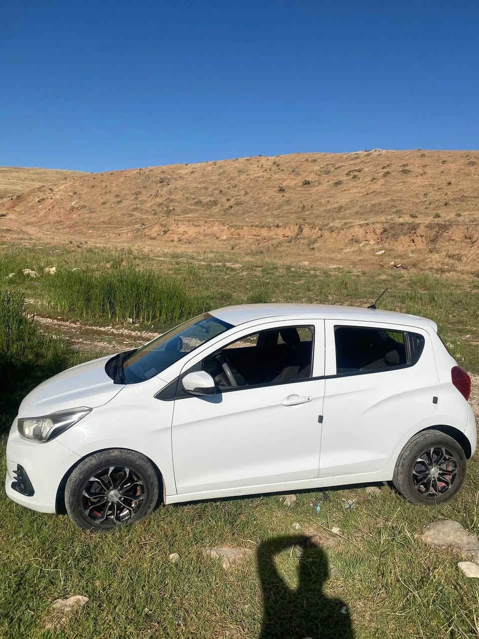 سبارك للبيع ٢٠١٦ ارغب موديل
اللون ابيض سيارة بدون صبغ كلين كير اوتوماتيك 

محرك وكير شرط النظافة فووول احلى من الصور بعد

للاستفسار ***********
