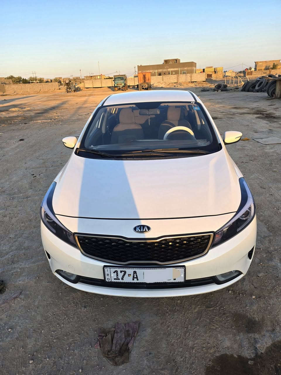 سيراتو 2017 رقم مثنى باسمي كفاله عامه ماشيه 130 كير مكينه حداديه كله شرط مكانه رميثه رقمي ***********
