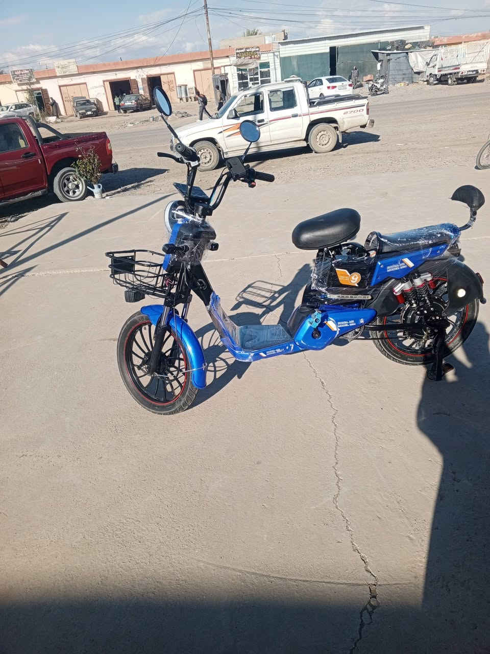 اسلام عليكم ماطور شحن حجم 20 بطاريه جديده للبيع سعر 350 رقم الهاتف ***********
