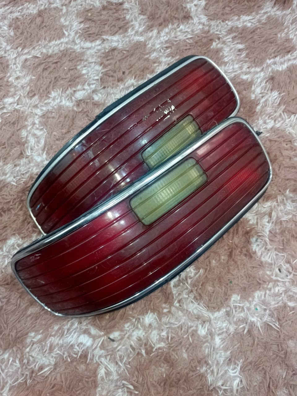 سلام عليكم عندي زوج بكلايتات نضيف مال دولفين السعر التصال على هاذه الرقم***********
