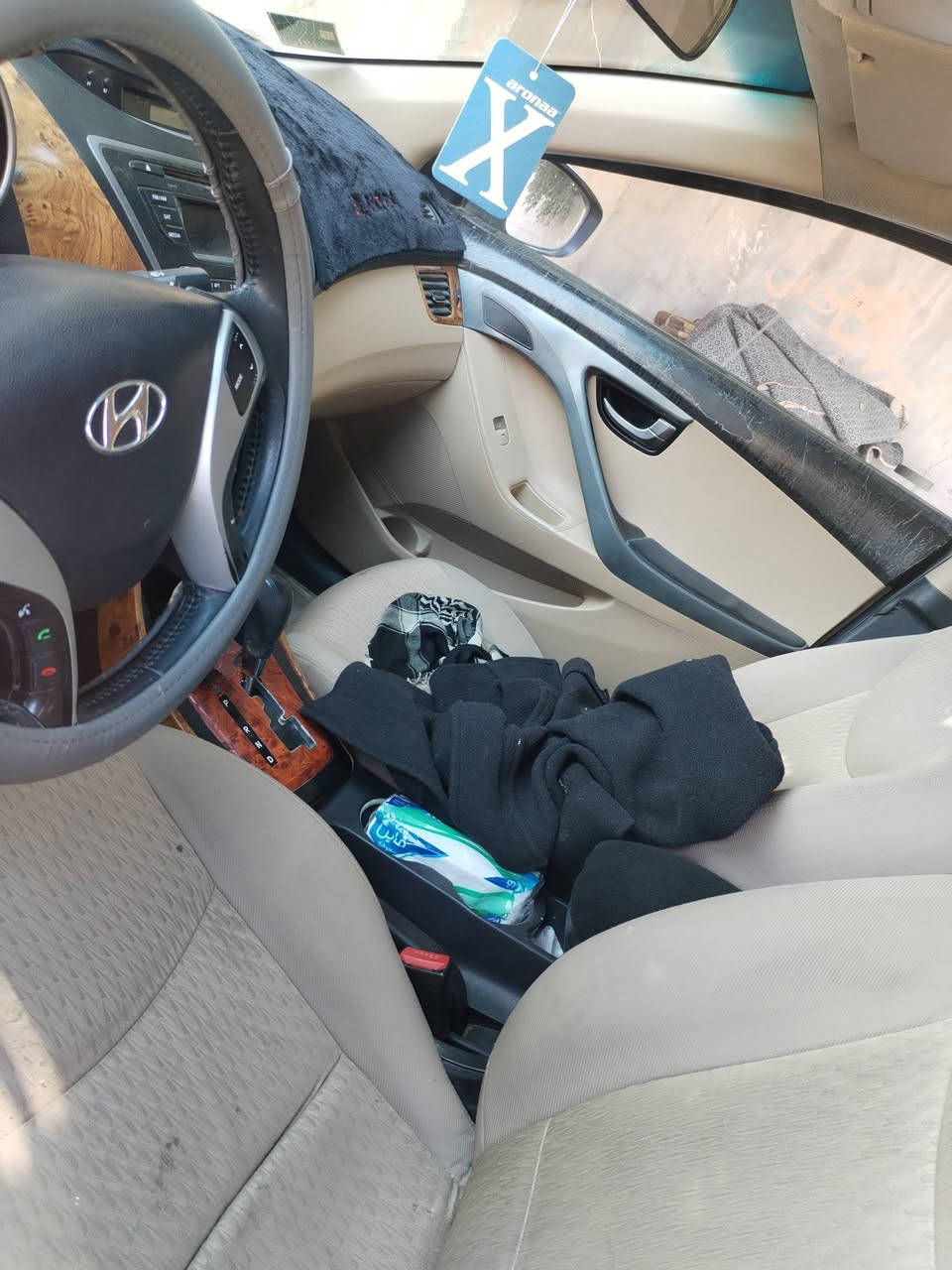 الانتره 2014. تحويل او وكاله بيها صبغات وشاصي الامامي شويه مليوح من جهت السايق من كدام محرك 1600 نضيف جاهزه مكاني طويريج بيع او مراوس سعرها 85 ***********
