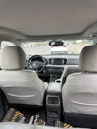 سبورتج موديل 2017 خليجي مكفوله من حادث كير ومكينه  ماشيه 117  السعر 17...