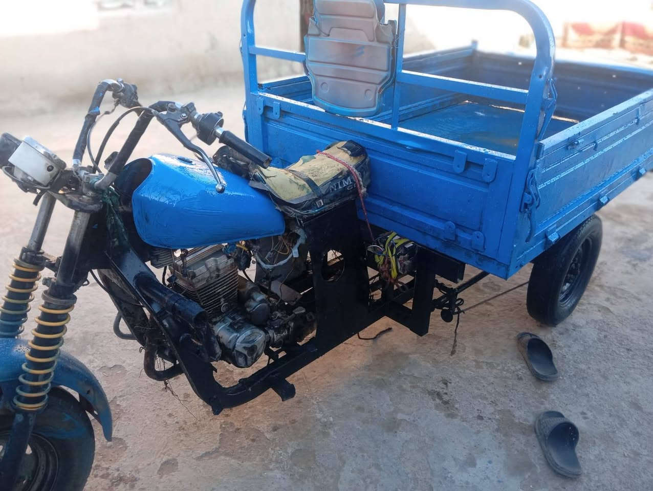 ستوته البيع مديل 2015 بدون اوراق يعني كوم حديد شغاله العنوان كوت اليوسفيه سعر 550
***********
