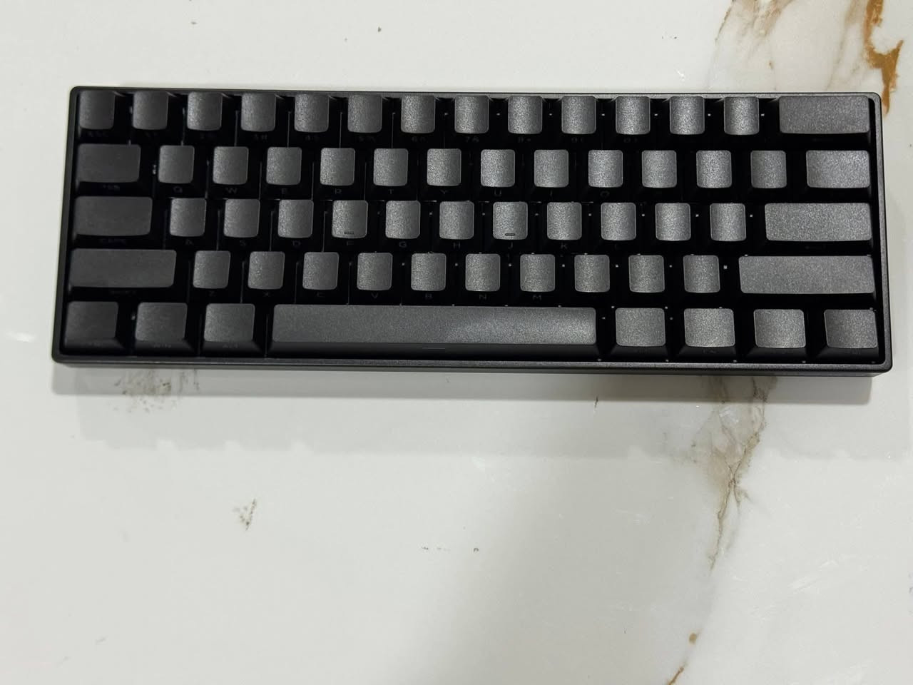 كيبورد كيمنك احترافي مغناطيسي
Monsgeek FUN60 Pro
 
Wired 8k polling rate
Magnetic hall effect switches
60%
Rapid trigger
Adjustable actuation point
SOCD or (snap tap in some brands)

للاستفسار مراسلة الصفحة أو الاتصال على الرقم 
*********** واتساب. يوجد توصيل لجميع محافظات العراق.
