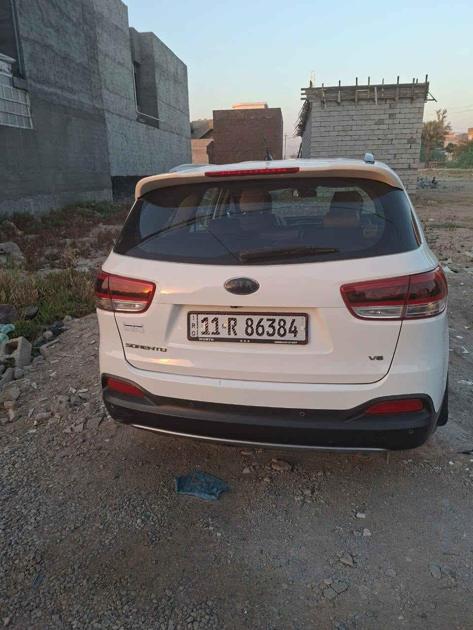 سورينتو موديل 2016 خليجي ماشية 220000 السونار مرفق ويا الصور 
للتواصل *********** بعقوبة, ديالى
