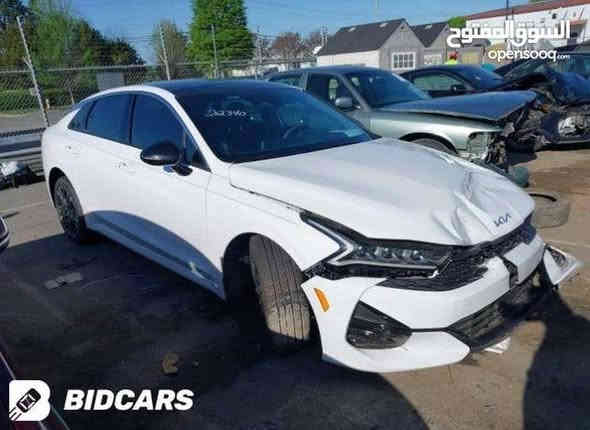 🚗💨 Kia K5 2023 GT-Line… فخامة الأداء وجمال التفاصيل!
السلام عليكم سياره k5 جيتي لاين مواصفات معروفه السياره بيه جاملغ وبنيد بدون دواخل السياره حلوه كلش مكينه 1600تيربو السياره بسمي  السعر 193 وبيه مجال ***********
