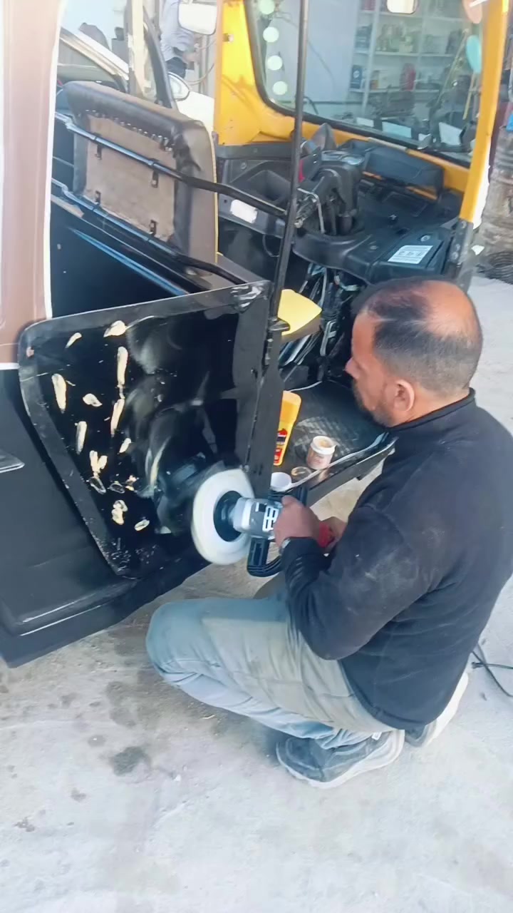 ابو الفقير الناصرية شارع السديناويه مجاور محطة الغسل قرب علوت السمك ***********
