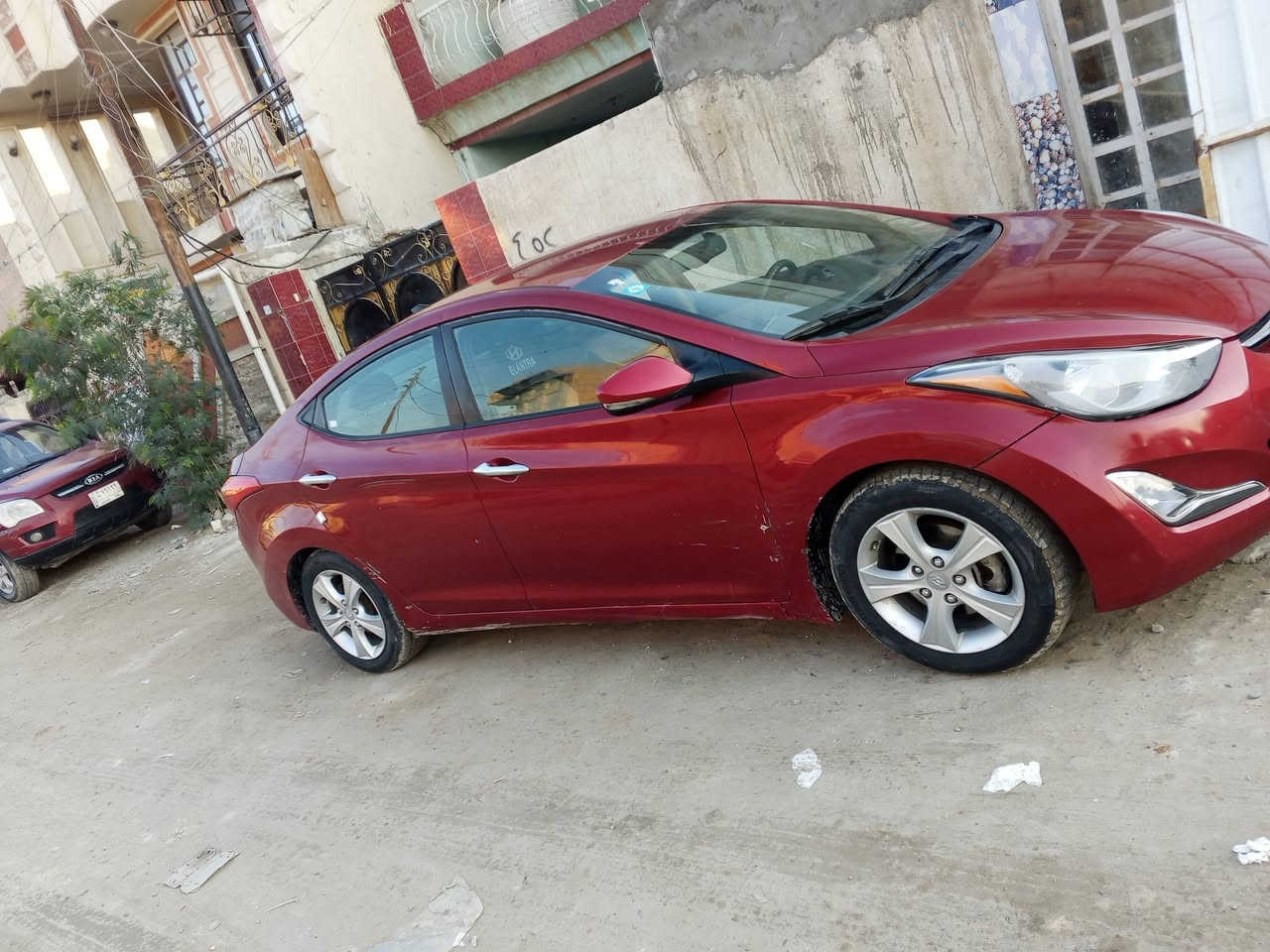 سياره النترا موديل 2013 وارد امريكي رقم بغداد سياره جاهز من كل شي المحرك 2000 دوش  سياره بيها صبغ اربع قطع بدون دواخل مكان السياره بغداد سعر 105 وبيها مجال رقم الهاتف ***********
