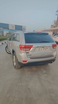 جيب لاريدو مديل 12 رقم بغداد ضررهه قطعتين فقط بنيد وجاملغ الخلفي كير م...