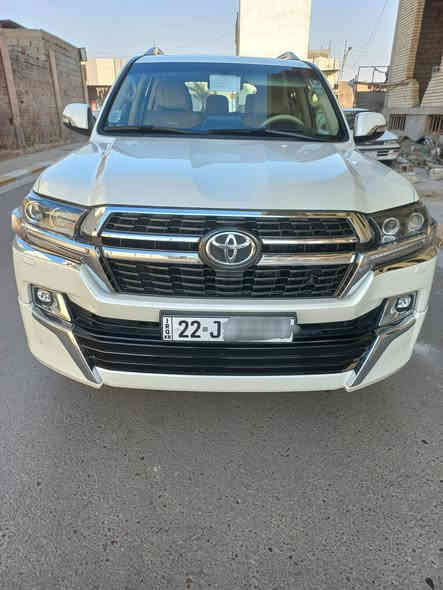 لاندكروز كراند تورنك 2021 بريم رقم اربيل فول مواصفات سيارة جديدة ماشية 62 الف كيلو محرك 6 سلندر بيهة صبغ ربع البنيد وجاملغ الأيسر الخلفي بدون دواخل ولا تبديل مواصفات 
كشنات جلد مغلفة قماش كراسي ثنين كهرباء طفاية انارة تحت القدم حساسات خلفي أمامي مري شفط وقلاب  8 ايرباك  تشغيل عن بعد شاشات أندرويد رادار وباقي المواصفات معروفة للبريم بيع فقط العنوان الفلوجة 
السعر 550$ مع المجال 
***********
