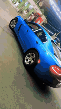 سلام عليكم جارجر 16معلايه18حادثه بابين فقط باقي كفاله كص وضربه سياره جاهزه من كلشي رقم واصوليات اتكفلهه من كلشي مكانهه بلبصره سعرها165وبيهه مجال هاتف***********
