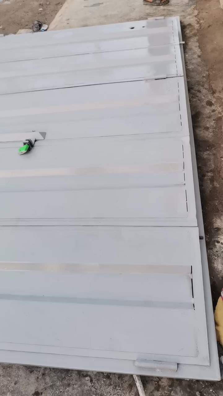 باب كبنك    تفصال تكمه يعني الحديد لو 20 حرامي مايفتحونه غيرت المحل  وارد ابيعه مفصله ب 650   ابيعه ب 400 تجي تشوفه ماعجبك كروتك راجعه وياك عرض 3 امتار  ارتقاع مترين و60


**إذا كنت صاحب هذا الإعلان وتريد حذفه لأي سبب، رجاءا أرسل رسالة إلى الدعم الفني**